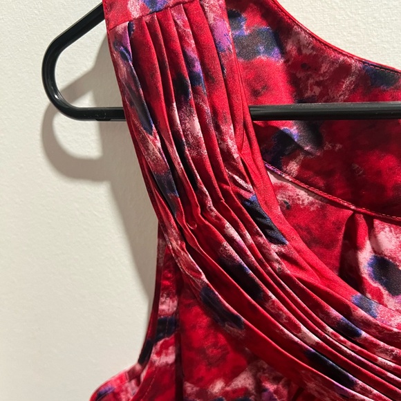 Stunning red Loft women’s blouse. - Picture 4 of 5